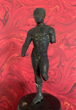 Statuette représentant un athlète nu dit Charmide - ancienne coll. Louis-Gabriel BELLON