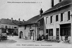 Port Lesney (Rue principale)
