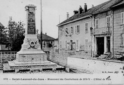 St Laurent (l'hôtel de ville & le monuments aux morts 1870-71)