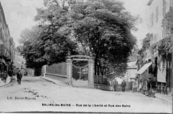 salins les Bains (La rue de la liberté & la rue des bains)