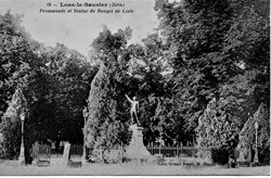 Lons le Saunier (la promenade et la statue de Rouget de Lisle)