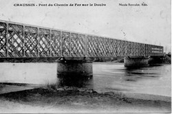 Chaussin Le pont Du chemin de fer sur le Doubs