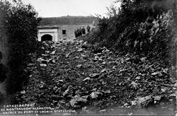 Montfaucon (après l'explosion entrée du fort & chemin stratégique)