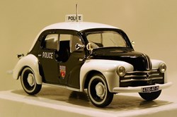 RENAULT 4 CV POLICE MONACO