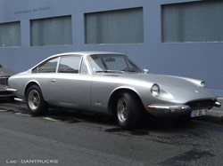 365 GT4 2+2