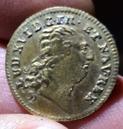 Jeton Louis 16 A/Tete nue a d R/Urne ornee de guirlandes D20 P2.09 g PMC NJ2170 bis