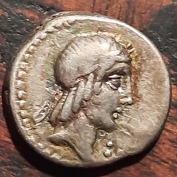 Calpurnia A/Tete lauree d Apollon a d R/Cavalier galopant a d -90 D17.6 P3.80g RCV235