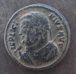 Licinius 1° A/ Buste laure a g R/Portede camp +316+317 RIC15 (R2) NBD 70191