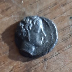 Marseille obole A/Tete Apollon a d R/Roue avec rayons -350-220 D0.1 P0.74g MHM 10 var