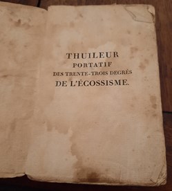 Thuileur portatif du REAA de 1819 concerne les 33 degres du rite Original