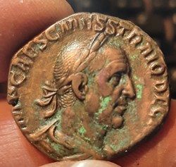 Trajan Dece A/ Tete lauree a d R /Paix debout a g D27.1 P15.48g C94/95 RIC 107 b (var)legende
