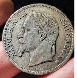 Napoleon 3 A /Tete lauree a g R /Collier legion d honneur D 37.4 P24.96g F331/13