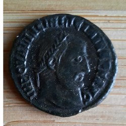 Licinius 1 A/ Tete lauree a d R / Jupiter debout a g +316+317 D19.3 P 3.35g RIC 18 N° BD 73642
