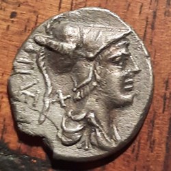 Veturia A/Tete de Mars a d R/Scene de serment -137 D19.5 P3.35 g RCV 111