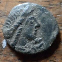 Nimes PB volcae Arec A/Tete feminine a d R/Personnage a g ,palme-60-40D14.9 P1.60 Feugere VLC2677