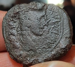 Auguste A / Tete laure a d R/Autel de Lyon -3+7 D 27 P11.73g RCV 1690