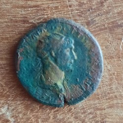 Trajan A/Buste laure a d R / Couronne de laurier D 23.5 P 6.28g RCV 3243 RIC 644 C 123