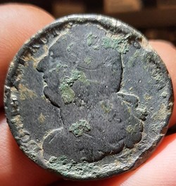 Louis XVI A/Tete nue a g R/ Couronne de chene ,faisceau D32.5 P4.28g C2249 DY1722 R37/43