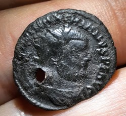 Maximien hercule A/Buste radie a d R/Empereur et Jupiter +295+299 C54 RIC 15b RC3639