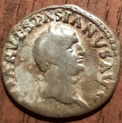 Vespasien A/Tete lauree a d R/La Judee assise a d +70 D17 P3.09g RCV 2296 C 226 RIC 15