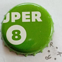 Super 8 (vert)