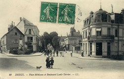 La Place Métézeau et le Boulevard Louis Terrier