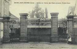 L'entrée de l'Imprimerie Firmin-Didot