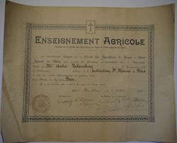 Diplôme d'Enseignement Agricole décerné à André Valambras