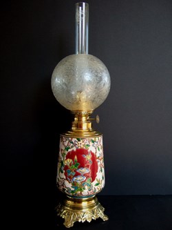 Lampe à pétrole en émaux de Gien
