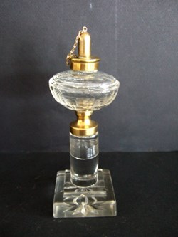 Petite lampe à cacheter en cristal sur socle en cristal