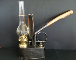 Lampe de boulanger, à pétrole