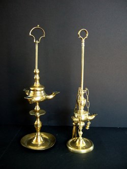 Lampes à huile en laiton à becs multiples, dites lampes florentines