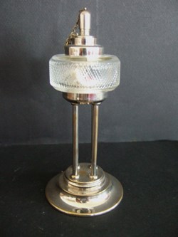 Petite lampe à cacheter en cristal sur 4 colonnes et socle en laiton