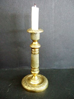 Petit bougeoir de maison de poupée en bronze