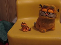 Garfield Figure