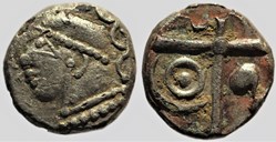 Nitiobroges - Drachme à la tête casquée