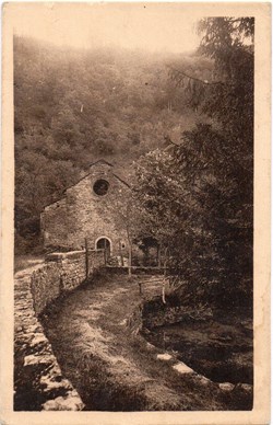 C12 - La Source de St-Frézal et...