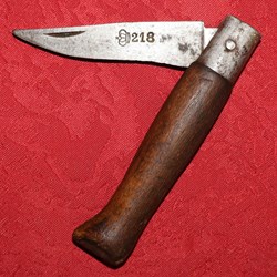 Clone Opinel 218 couronné