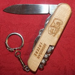 Couteau multipièces, souvenir Lozère