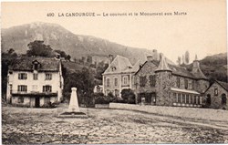 C27 - 490 - Le Couvent et le Monument aux Morts
