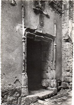 C03 - 9 - Maison des Ducs de Mailhan