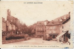 C05 - 2 - La Place Jeanne d'Arc...