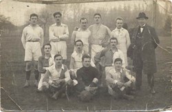 C01 - Equipe de foot de la Canourgue