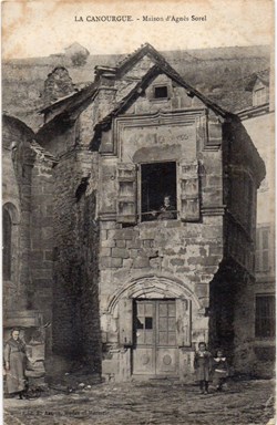 C04 - Maison d'Agnès Sorel