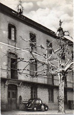 C27 - Pensionnat du Sacré-Coeur...
