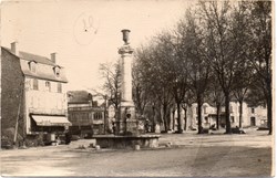 C01 - La fontaine sur le Pré Commun