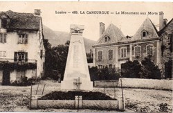 C27 - 489 - Le Monument aux Morts