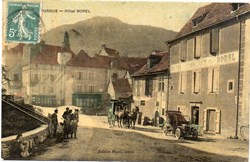 C08 - Hôtel Borel