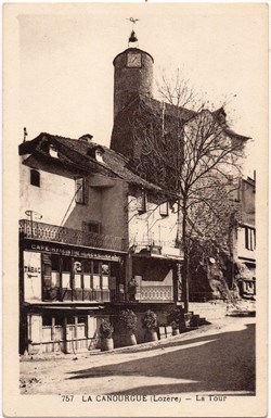 C03 - 757 - La Tour