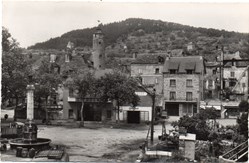 C22 - 3 - Place du Maréchal Foch